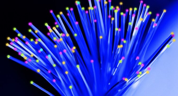 Corning's Hollow Core Fiber Expanding Microsoft Azure