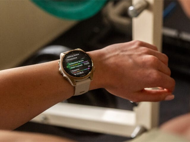 Garmin releases <b>new update</b> for high-end smartwatches with over half a dozen changes and ... Garmin Updates High-End Smartwatches to v20.13 (Fenix 8)