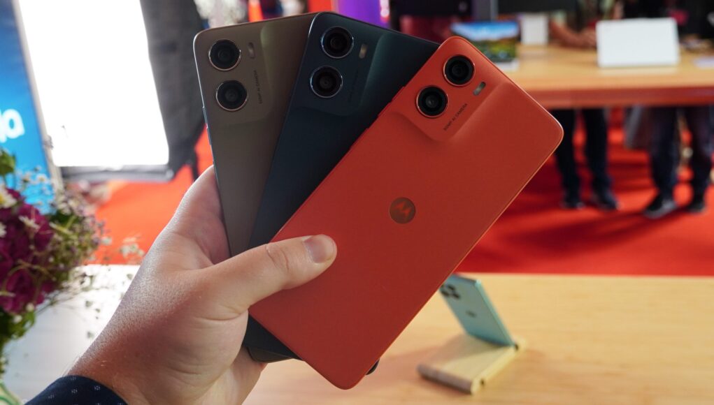 Motorola Rolls Out Android 16 Update to Edge Series