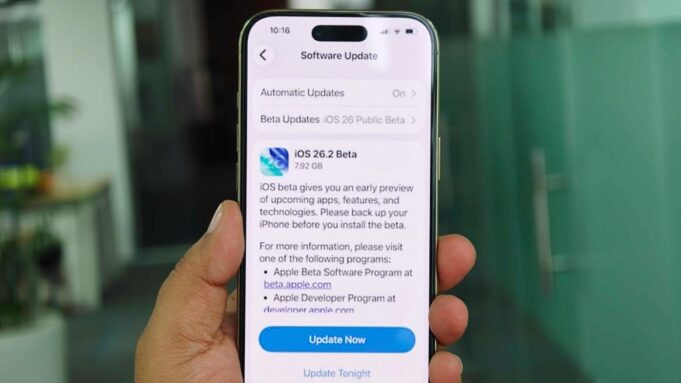 Apple Unveils iOS 26.2 Beta with Lock Screen Upgrades