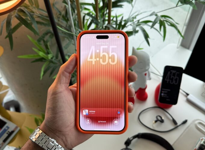 iOS 26 Shuts Out iPhone 11 & Earlier in Apple's Latest Update