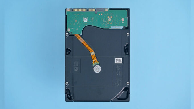 China Eyes HDD Tech to Conquer Storage Bottleneck