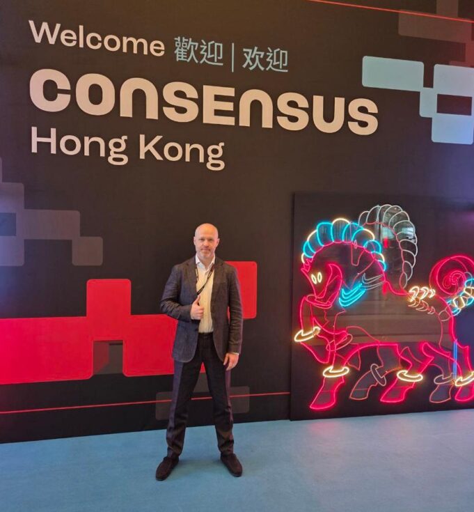 'We do not do illegal things': Inside a U.S.-sanctioned stablecoin issuer's race to build a <b>crypto</b> giant A7A5 Stablecoin Director Denies Breaking Compliance Laws