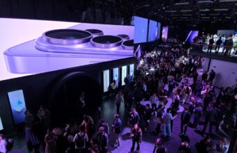 Samsung Unveils Galaxy S26 Ultra With Agentic AI Samsung Unveils Galaxy S26 Ultra With Agentic AI