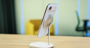 Google App Pushes Odd Grok AI Alerts to iPhone Users Google App Pushes Odd Grok AI Alerts to iPhone Users