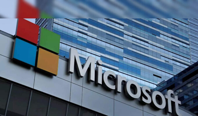 AWS, Azure May Reroute West Asia Data to India Centers AWS, Azure May Reroute West Asia Data to India Centers