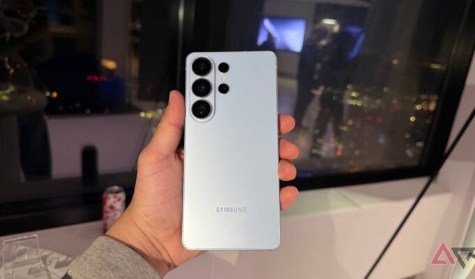 Samsung Galaxy Camera Settings to Instantly Improve Photos Samsung Galaxy Camera Settings to Instantly Improve Photos