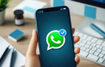 WhatsApp iOS Update Adds Emoji-to-Sticker Suggestions WhatsApp iOS Update Adds Emoji-to-Sticker Suggestions