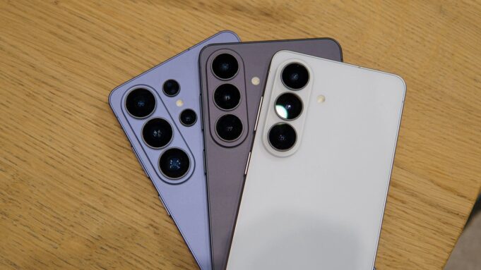 Featured image for: Samsung Folds in Scam Detection from Galaxy S26 Samsung Folds in Scam Detection from Galaxy S26