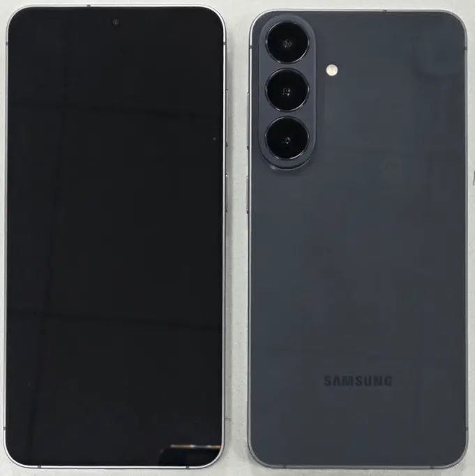 Featured image for: Samsung Galaxy S26 FE Design Leak Reveals Key Details Samsung Galaxy S26 FE Design Leak Reveals Key Details