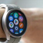 Galaxy Watch Users Report App Launching Issues