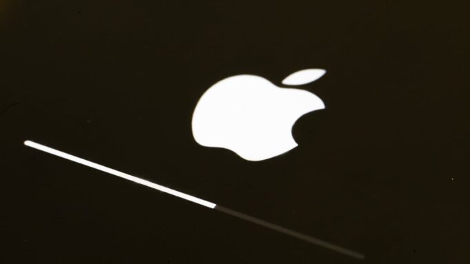 Apple iOS 26.6 Update Primes iPhones for Siri AI Features