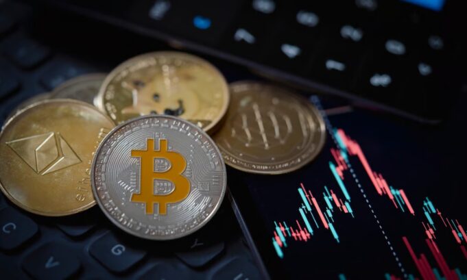 Trump Backs Crypto Ethics Bill Allowing State Lawsuits